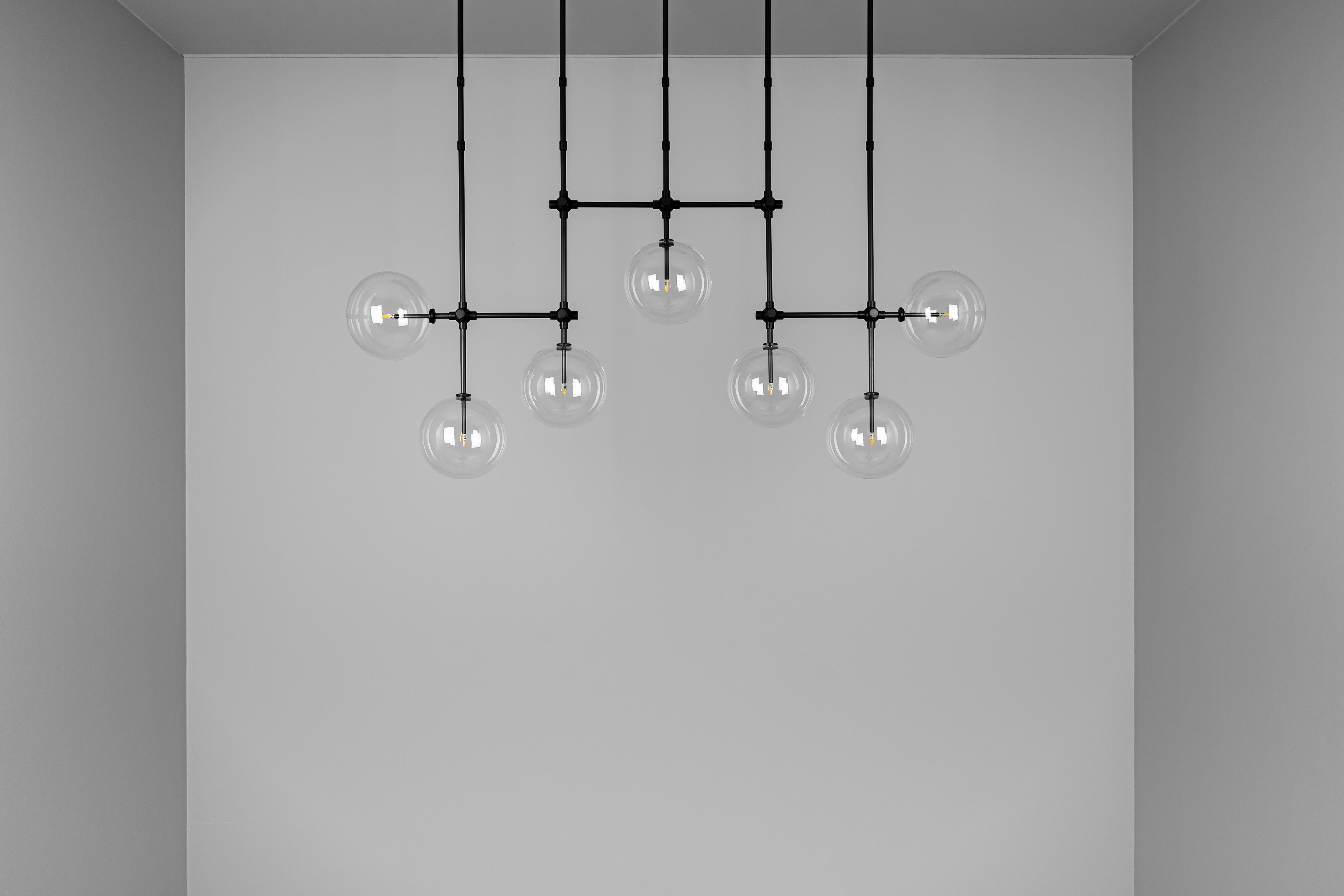 Schwung Soap B7 Black Gunmetal Transparent Globe Chandelier Large